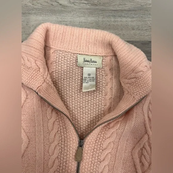 Neiman Marcus 100% Cashmere Pink Cable Knit Zip Sweater 💕 - Picture 2 of 4